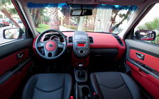 Cars wallpapers Kia Soul Red - 2011