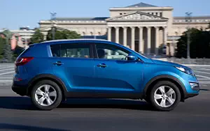 Cars wallpapers Kia Sportage (Byte Blue) - 2010