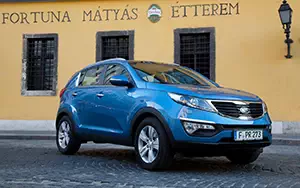 Cars wallpapers Kia Sportage (Byte Blue) - 2010