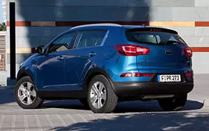 Cars wallpapers Kia Sportage (Byte Blue) - 2010