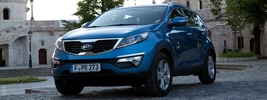 Kia Sportage (Byte Blue) - 2010