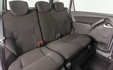Cars wallpapers Lada Kalina Universal - 2013