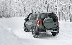 Cars wallpapers Lada Niva Travel Off-Road 2123 - 2020