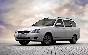 Cars wallpapers Lada Priora Universal - 2013