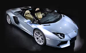 Cars wallpapers Lamborghini Aventador LP 700-4 Roadster - 2012