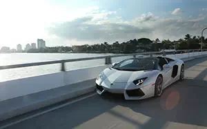 Cars wallpapers Lamborghini Aventador LP 700-4 Roadster - 2013