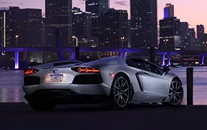 Cars wallpapers Lamborghini Aventador LP 700-4 Roadster - 2013