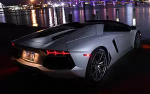 Cars wallpapers Lamborghini Aventador LP 700-4 Roadster - 2013