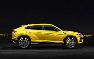 Cars wallpapers Lamborghini Urus - 2018