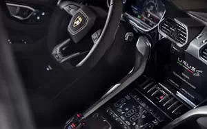 Cars wallpapers Lamborghini Urus S - 2022