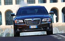 Cars wallpapers Lancia Thema - 2011