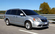 Cars wallpapers Lancia Voyager - 2011