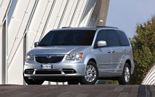 Cars wallpapers Lancia Voyager - 2011