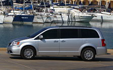 Cars wallpapers Lancia Voyager - 2011