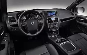 Cars wallpapers Lancia Voyager S - 2013