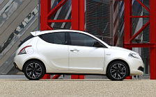 Cars wallpapers Lancia Ypsilon - 2011