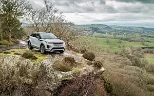 Cars wallpapers Range Rover Evoque P300 HSE R-Dynamic Black Pack UK-spec - 2019