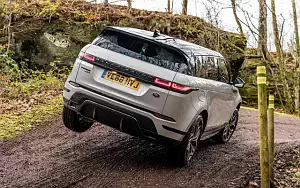 Cars wallpapers Range Rover Evoque P300 HSE R-Dynamic Black Pack UK-spec - 2019