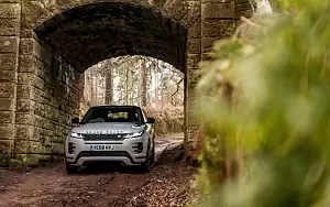 Cars wallpapers Range Rover Evoque P300 HSE R-Dynamic Black Pack UK-spec - 2019