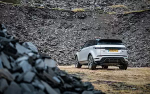 Cars wallpapers Range Rover Evoque P300 HSE R-Dynamic Black Pack UK-spec - 2019