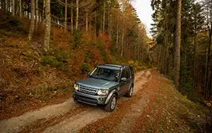 Cars wallpapers Land Rover Discovery 4 SCV6 HSE - 2014