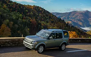 Cars wallpapers Land Rover Discovery 4 SCV6 HSE - 2014