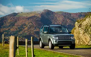 Cars wallpapers Land Rover Discovery 4 SCV6 HSE - 2014