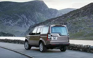 Cars wallpapers Land Rover Discovery SDV6 HSE - 2014