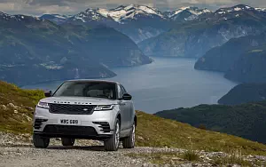 Cars wallpapers Range Rover Velar R-Dynamic D300 HSE Black Pack - 2017