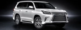 Lexus LX 570 US-spec - 2016