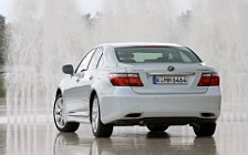 Cars wallpapers Lexus LS600h - 2007