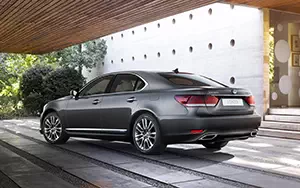 Cars wallpapers Lexus LS600h - 2012