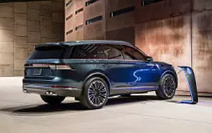 Cars wallpapers Lincoln Aviator - 2018