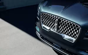 Cars wallpapers Lincoln Aviator Black Label - 2019