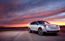 Cars wallpapers Lincoln MKT - 2010