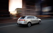 Cars wallpapers Lincoln MKT - 2010