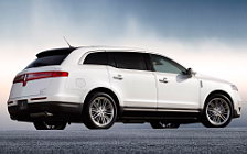 Cars wallpapers Lincoln MKT - 2013