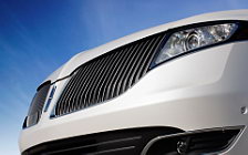 Cars wallpapers Lincoln MKT - 2013