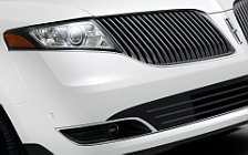 Cars wallpapers Lincoln MKT - 2013