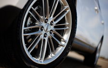 Cars wallpapers Lincoln MKT - 2013