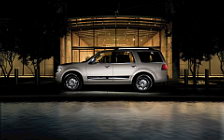 Cars wallpapers Lincoln Navigator - 2008