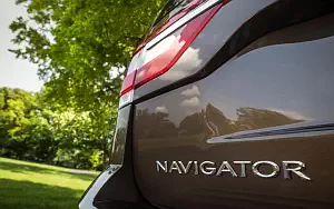 Cars wallpapers Lincoln Navigator - 2015
