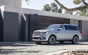 Cars wallpapers Lincoln Navigator Black Label - 2017