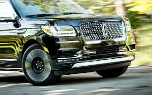 Cars wallpapers Lincoln Navigator L Black Label - 2017