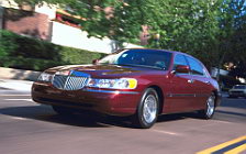 Cars wallpapers Lincoln Town Car - 2001