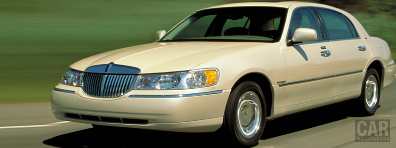 Cars wallpapers Lincoln Town Car - 2002 - Car wallpapers