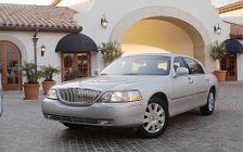 Cars wallpapers Lincoln Town Car - 2003