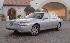 Cars wallpapers Lincoln Town Car - 2003