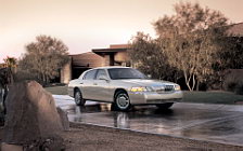 Cars wallpapers Lincoln Town Car - 2006