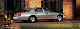Lincoln Town Car - 2005